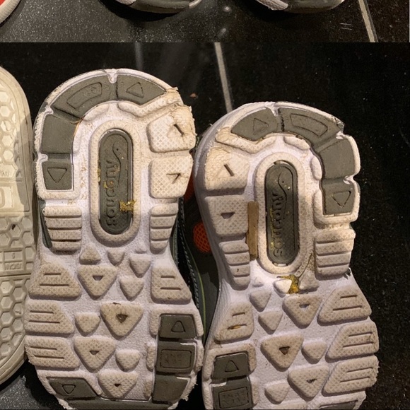 Saucony Toddler sneakers - Picture 2 of 2